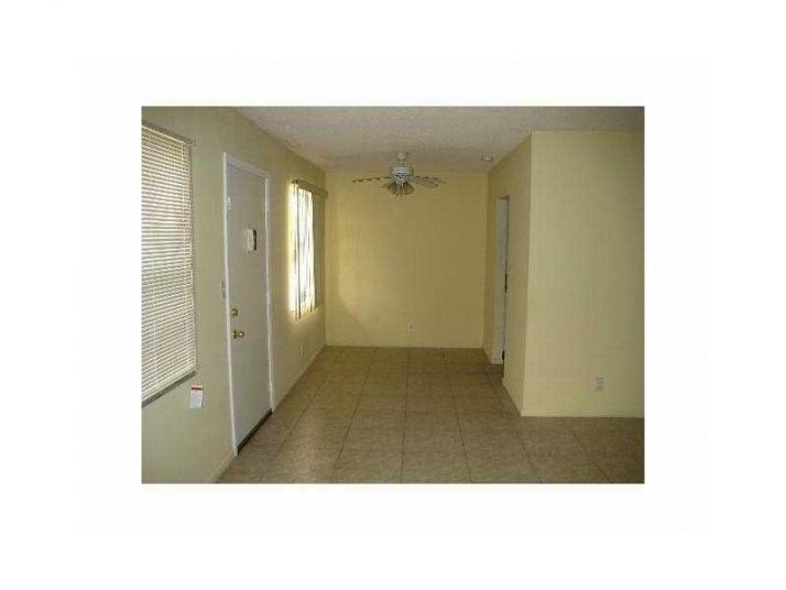 202 NW 32nd Ct # 206, Pompano Beach, FL 33064