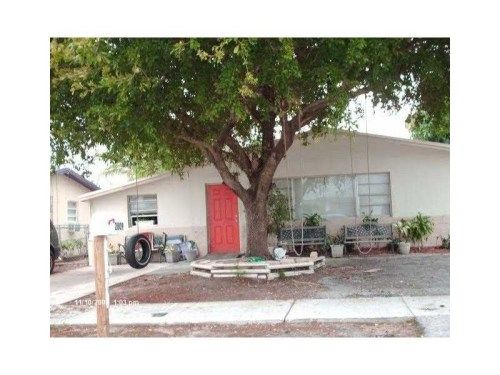 2809 NW 2ND ST, Pompano Beach, FL 33069
