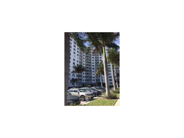 301 N Ocean Blvd # 1207, Pompano Beach, FL 33062