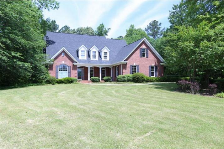 195 Austin Oaks Drive, Ellenwood, GA 30294