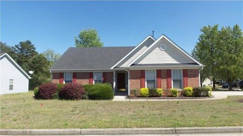 5994 Hillvale Court, Lithonia, GA 30058