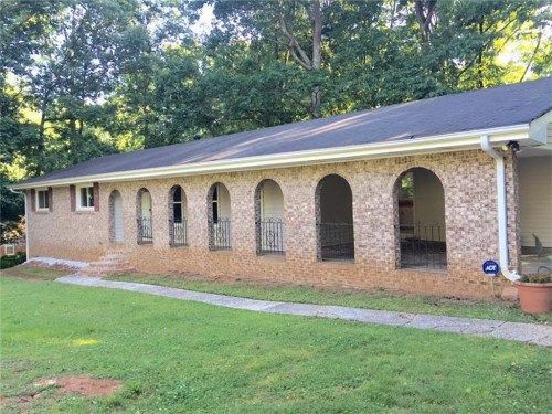 1019 Crestwood Lane, Stone Mountain, GA 30087