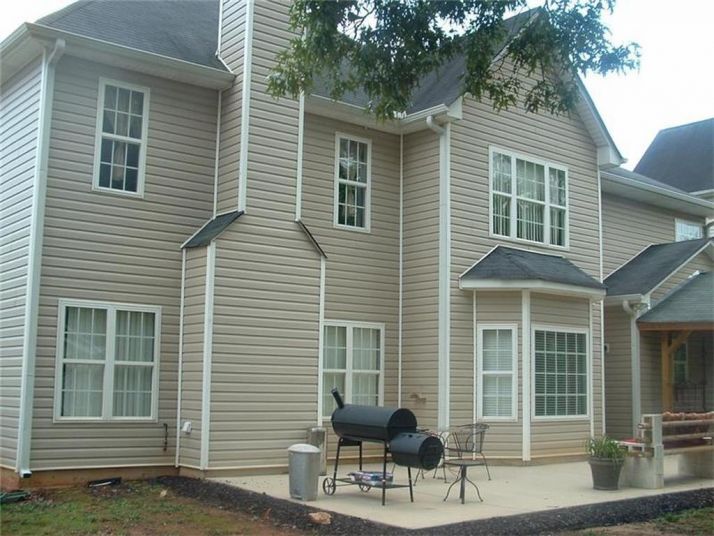 5720 Sullivan Point Drive, Powder Springs, GA 30127