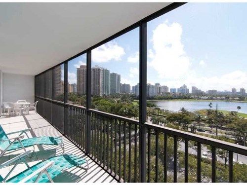 3731 N COUNTRY CLUB DR # 726, Miami, FL 33180