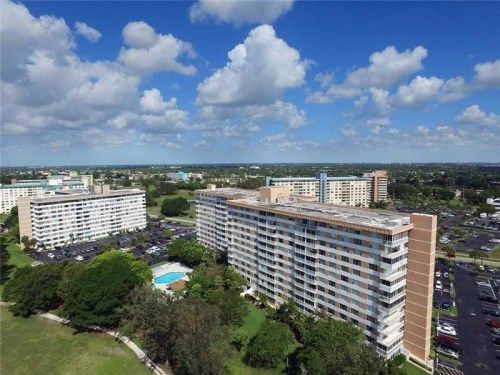 3800 Hillcrest Dr # 621, Hollywood, FL 33021