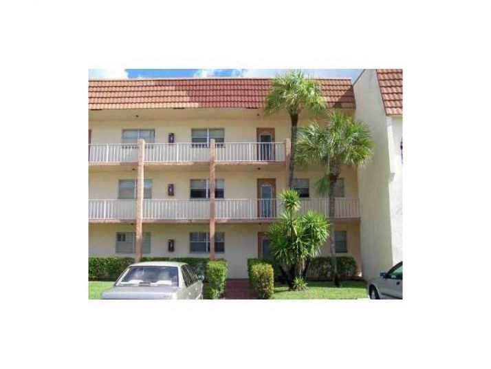 8300 Sunrise Lakes Blvd # 112, Fort Lauderdale, FL 33322