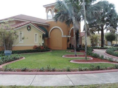 27473 SW 137th Ct, Homestead, FL 33032