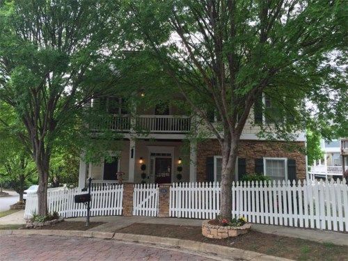 1501 Gilstrap Lane, Atlanta, GA 30318