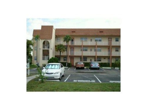 8595 Sunrise Lakes Blvd # 102, Fort Lauderdale, FL 33322