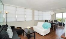 11930 N Bayshore Dr # 802 Miami, FL 33181