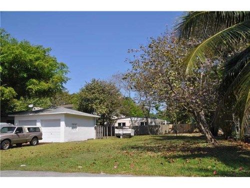 5332 Sunset Dr, Miami, FL 33143