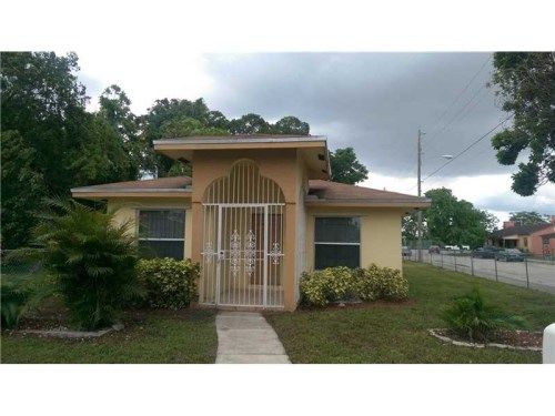6231 NW 2nd Pl, Miami, FL 33150