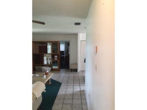 1738 W MOWRY DR, Homestead, FL 33030