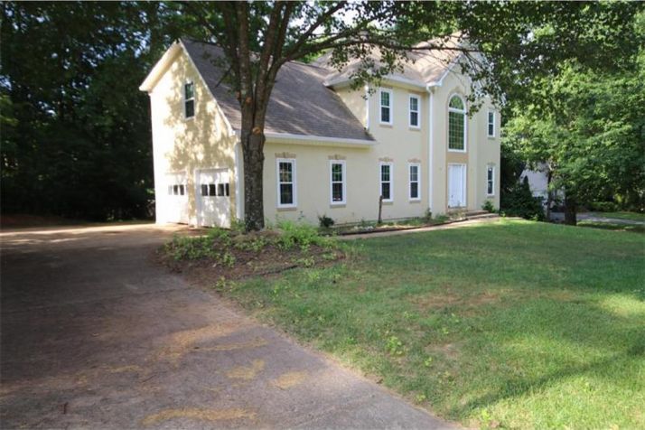 5010 Fox Lair Lane, Alpharetta, GA 30009