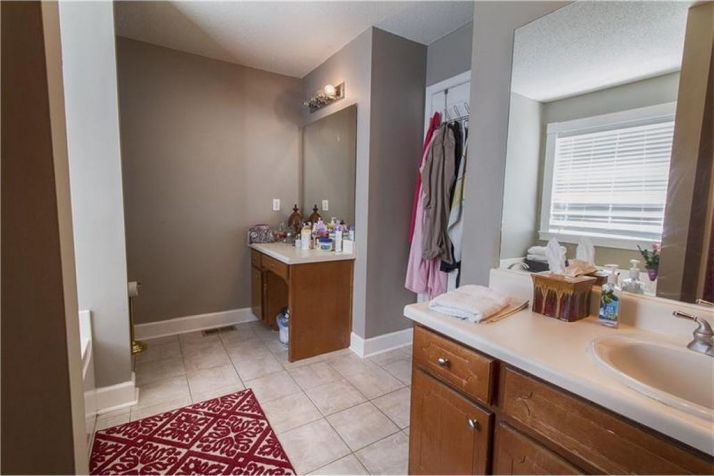 191 Ashland Creek Court, Lawrenceville, GA 30045