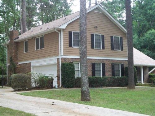 4384 Cherie Glen Trail, Stone Mountain, GA 30083