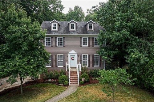 978 Falconcrest Drive, Lawrenceville, GA 30043