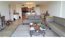 9341 E Bay Harbor Dr # 6A Miami Beach, FL 33154