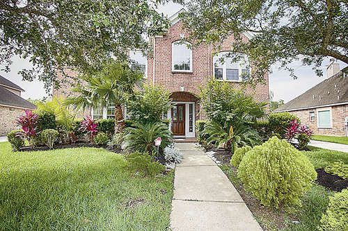 2013 Island Manor Ln, League City, TX 77573