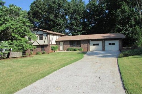5431 E Wind Drive Sw, Lilburn, GA 30047