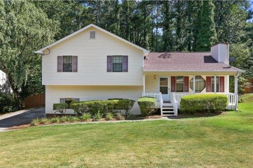 4735 Spring Gate Drive, Powder Springs, GA 30127