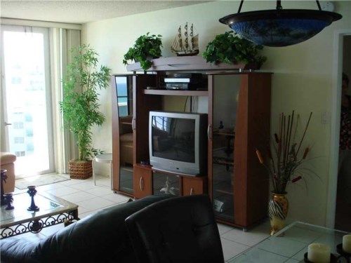 3725 S Ocean Dr # 1512, Hollywood, FL 33019