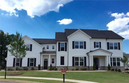 3010 Manor Creek Court, Roswell, GA 30075