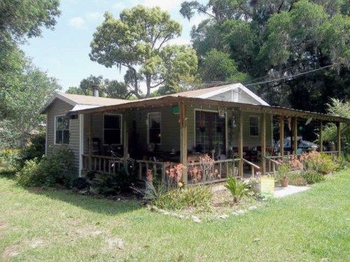 206 South FERN ST, San Mateo, FL 32187