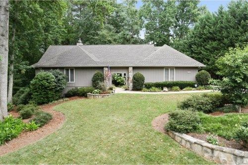 5344 Forest Springs Drive, Atlanta, GA 30338
