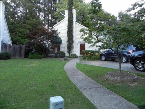 2600 Laurel Lane, Kennesaw, GA 30152