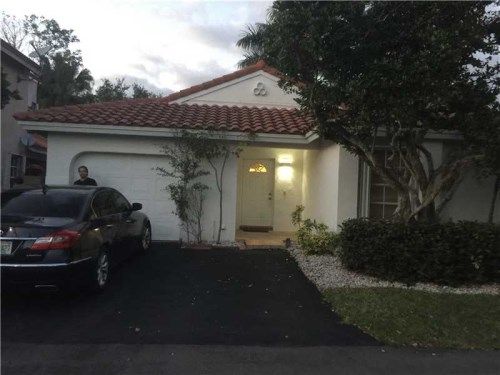 1283 Seagrape Cir, Fort Lauderdale, FL 33326
