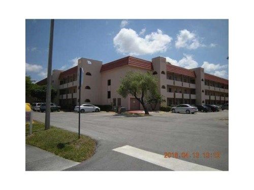 8020 Sunrise Lakes Dr # 203, Fort Lauderdale, FL 33322