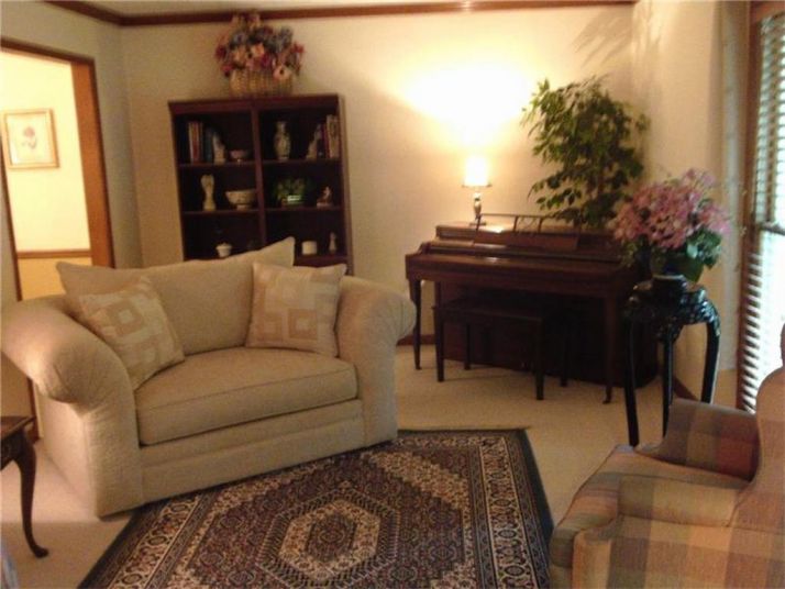 1023 Lanford Circle Sw, Lilburn, GA 30047