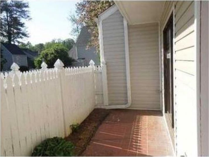 2690 Meadowlawn Drive, Marietta, GA 30067