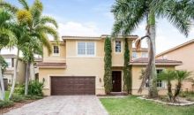 3906 Cascade Ter Fort Lauderdale, FL 33332