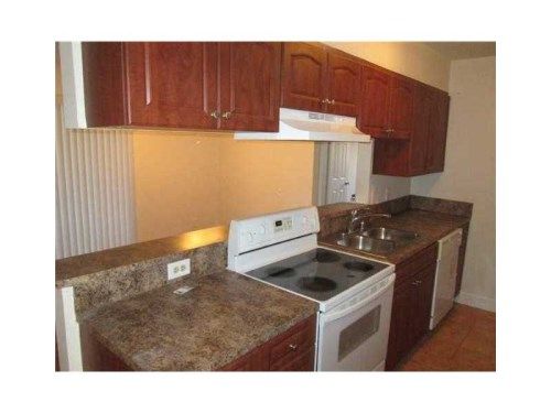 4405 Treehouse Ln # E, Fort Lauderdale, FL 33319