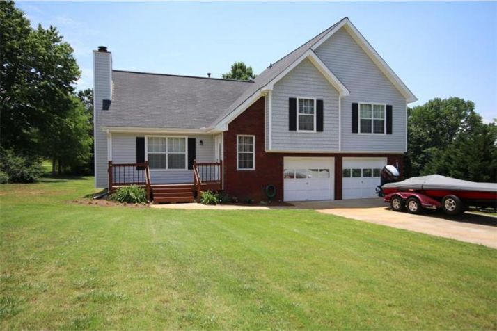 6825 Sarah Drive, Cumming, GA 30041