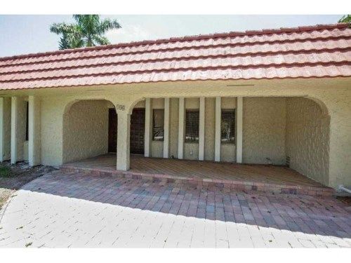 300 Plattesburg Ter, Fort Lauderdale, FL 33325