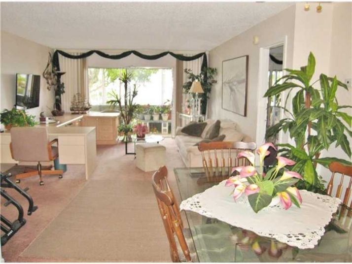 3212 NE 12th St # 206, Pompano Beach, FL 33062