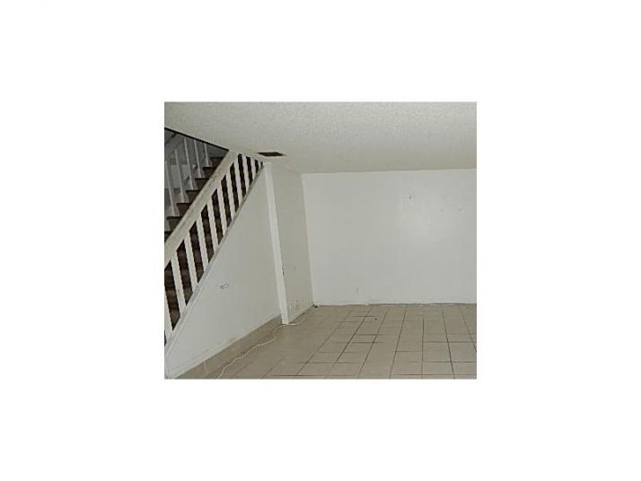 8218 NW 8th Pl # 2, Fort Lauderdale, FL 33324