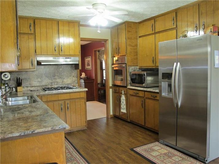 1445 Lake Lucerne Road Sw, Lilburn, GA 30047