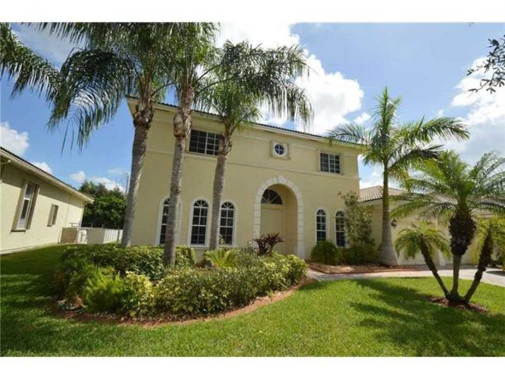 19163 SW 60th Ct, Fort Lauderdale, FL 33332