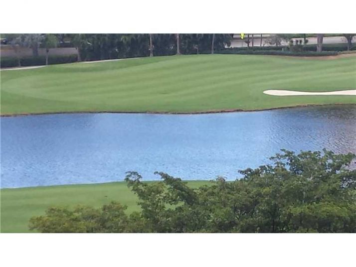 20355 NE 34th Ct # 822, Miami, FL 33180