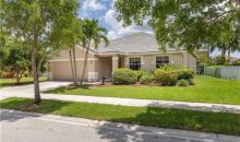 1455 Sandpiper Cir Fort Lauderdale, FL 33327