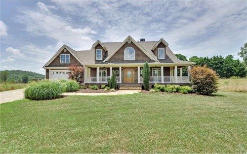 108 Bell Creek Cove Road, Hiawassee, GA 30546