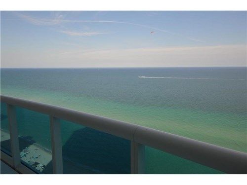 2711 S Ocean Dr # 2304, Hollywood, FL 33019