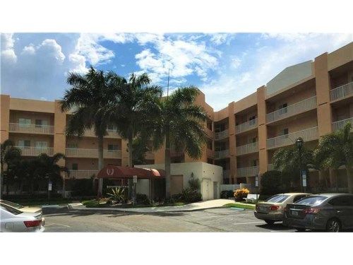 7765 Yardley Dr # 311, Fort Lauderdale, FL 33321