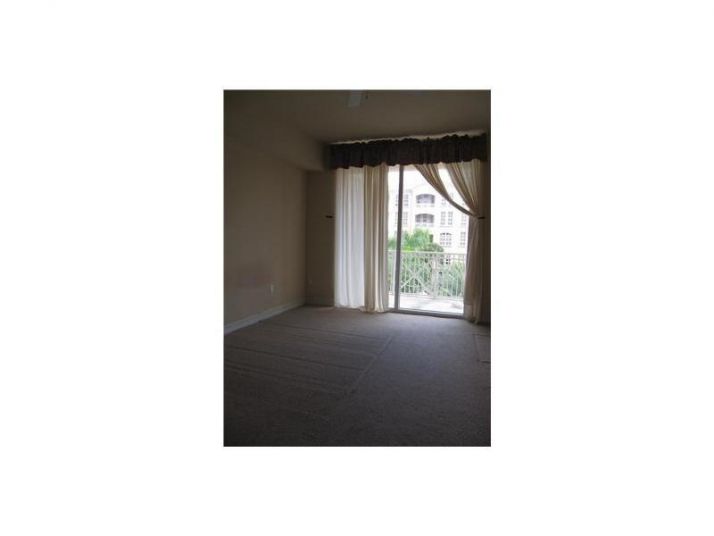 3001 NE 185 ST # 434, Miami, FL 33180