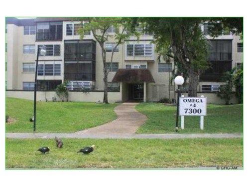7300 NW 17th St # 211, Fort Lauderdale, FL 33313