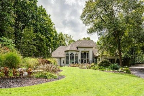 900 Marseilles Drive, Atlanta, GA 30327